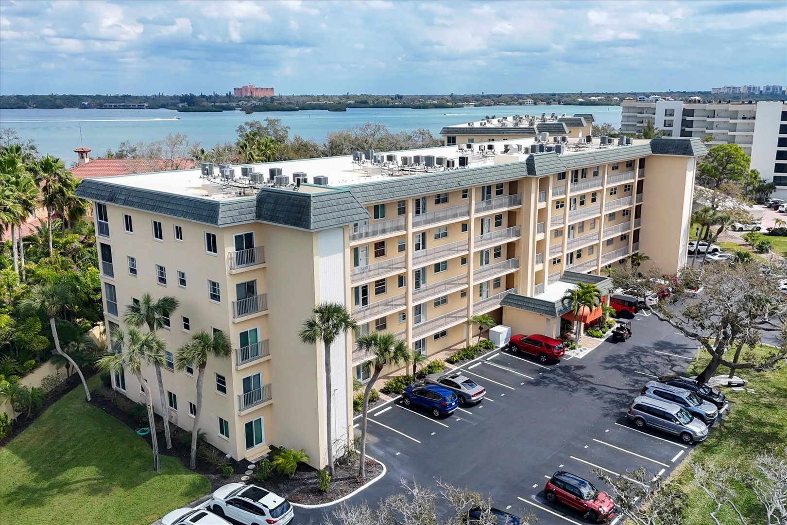 8625 Midnight Pass Road B506 in Sarasota, FL