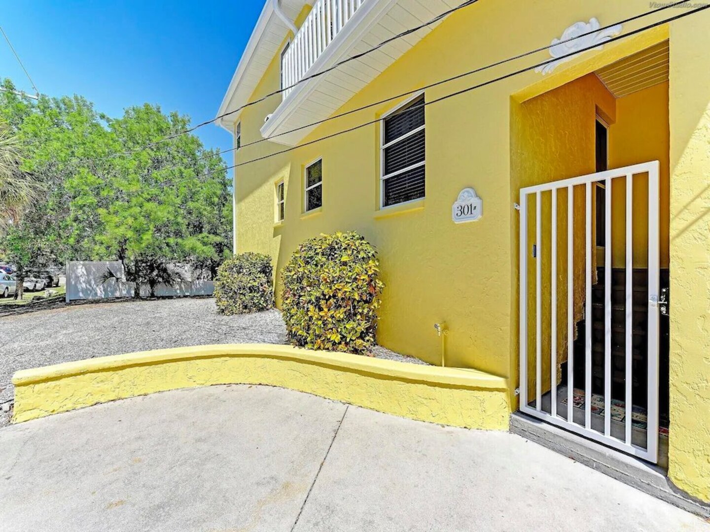 301 Avenida Madera - A in Sarasota, FL
