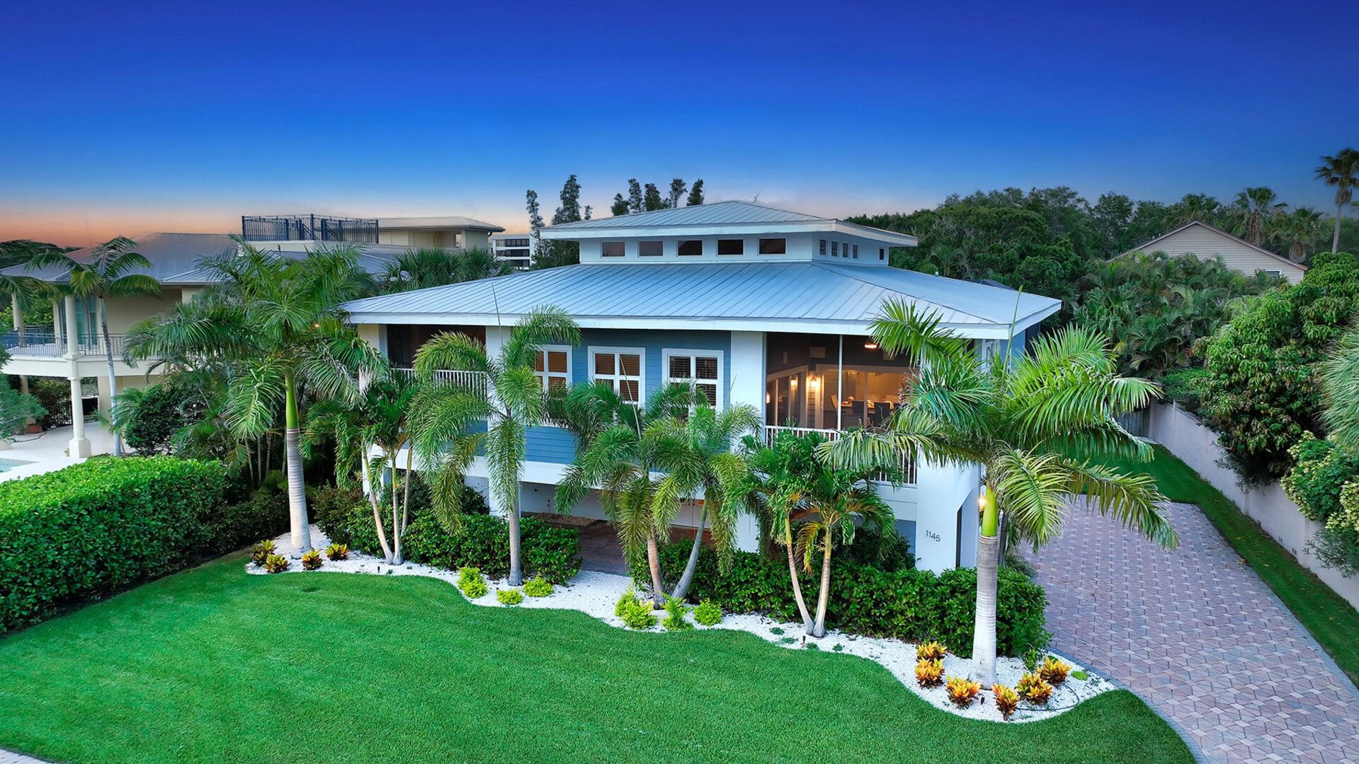 1145 Horizon View Drive in Sarasota, FL