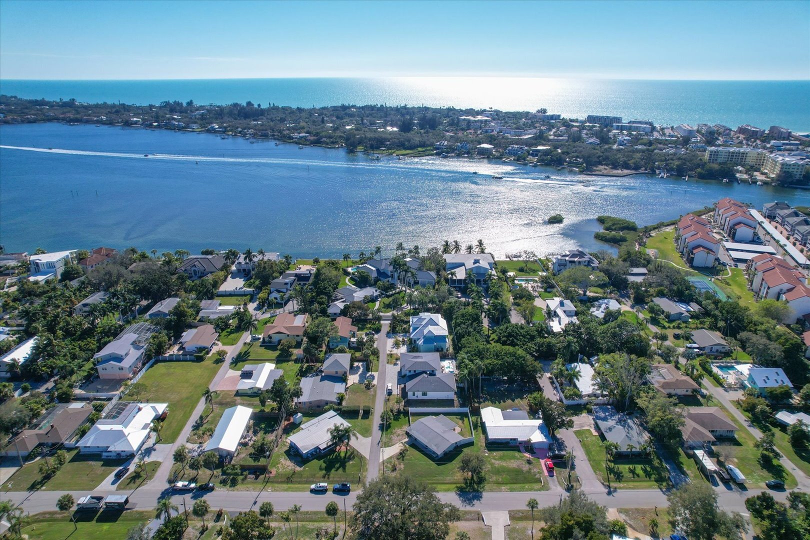 1686 Chapline Lane in Sarasota, FL